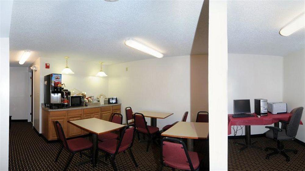 Knights Inn Columbus/Franklinton מראה חיצוני תמונה